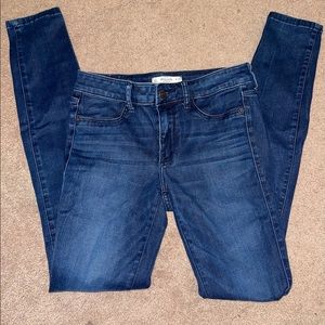 Abercrombie and Fitch jeans!✨